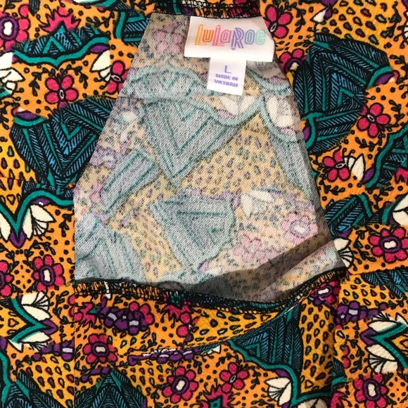 Lularoe Cassie skirt - Picture 4 of 4